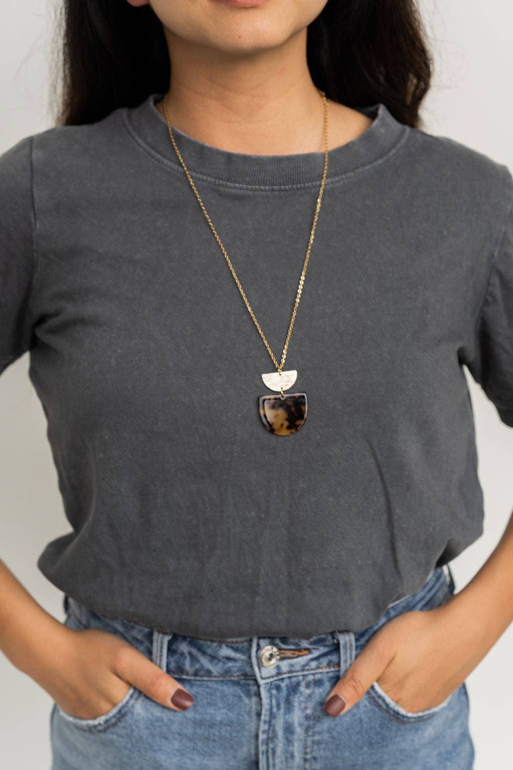 Harper Necklace - Tortoise