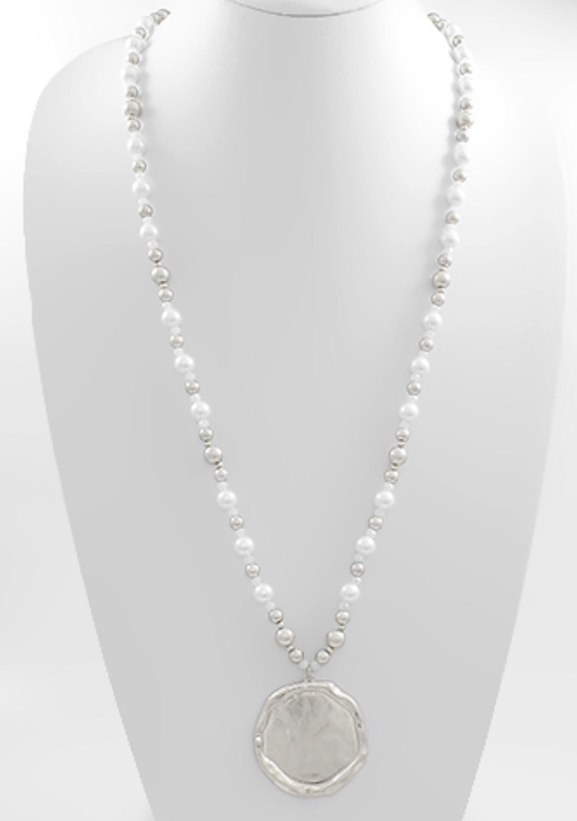 Hammered Pendant Necklace