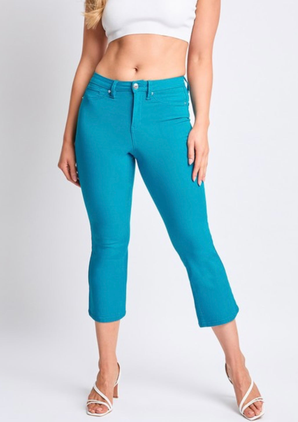 Hyperstretch Kick Flare Crops (3 colors)