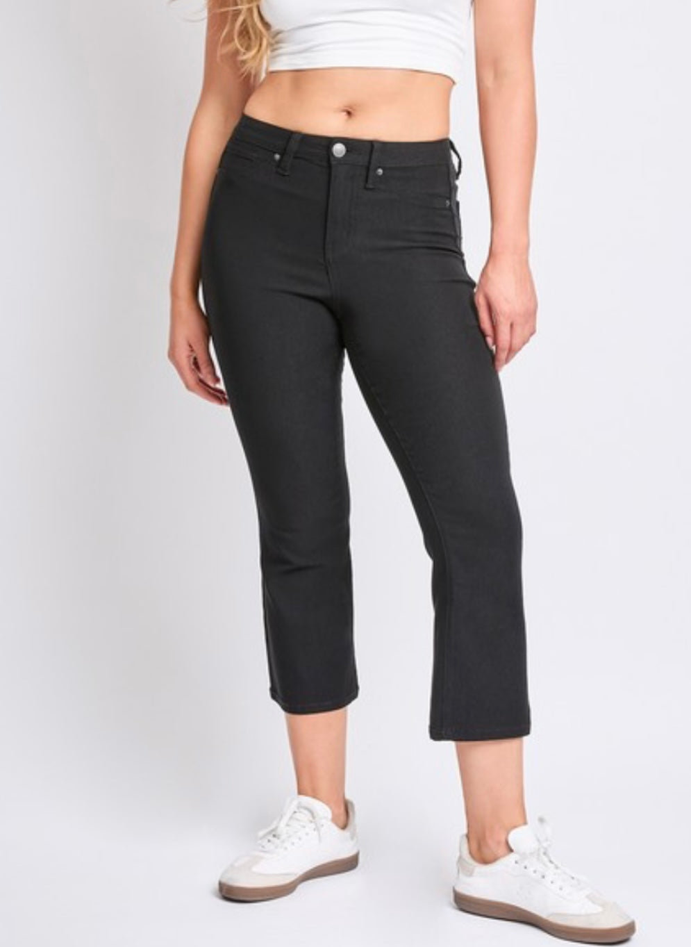 Hyperstretch Kick Flare Crops (3 colors)