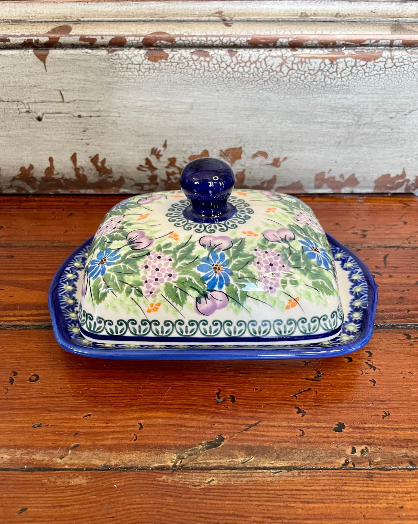 Kalich Butter Dish