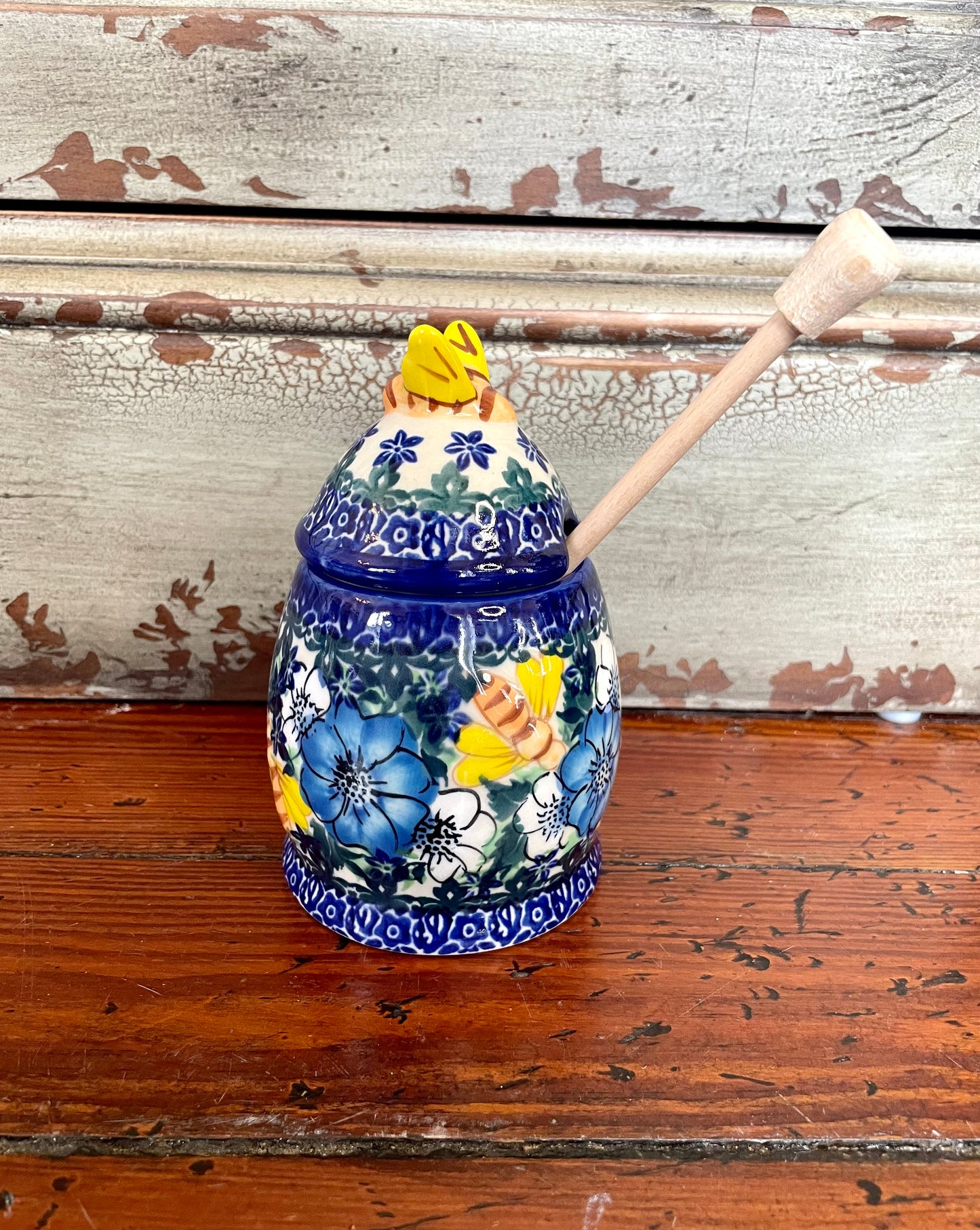 Kalich Honey Pot
