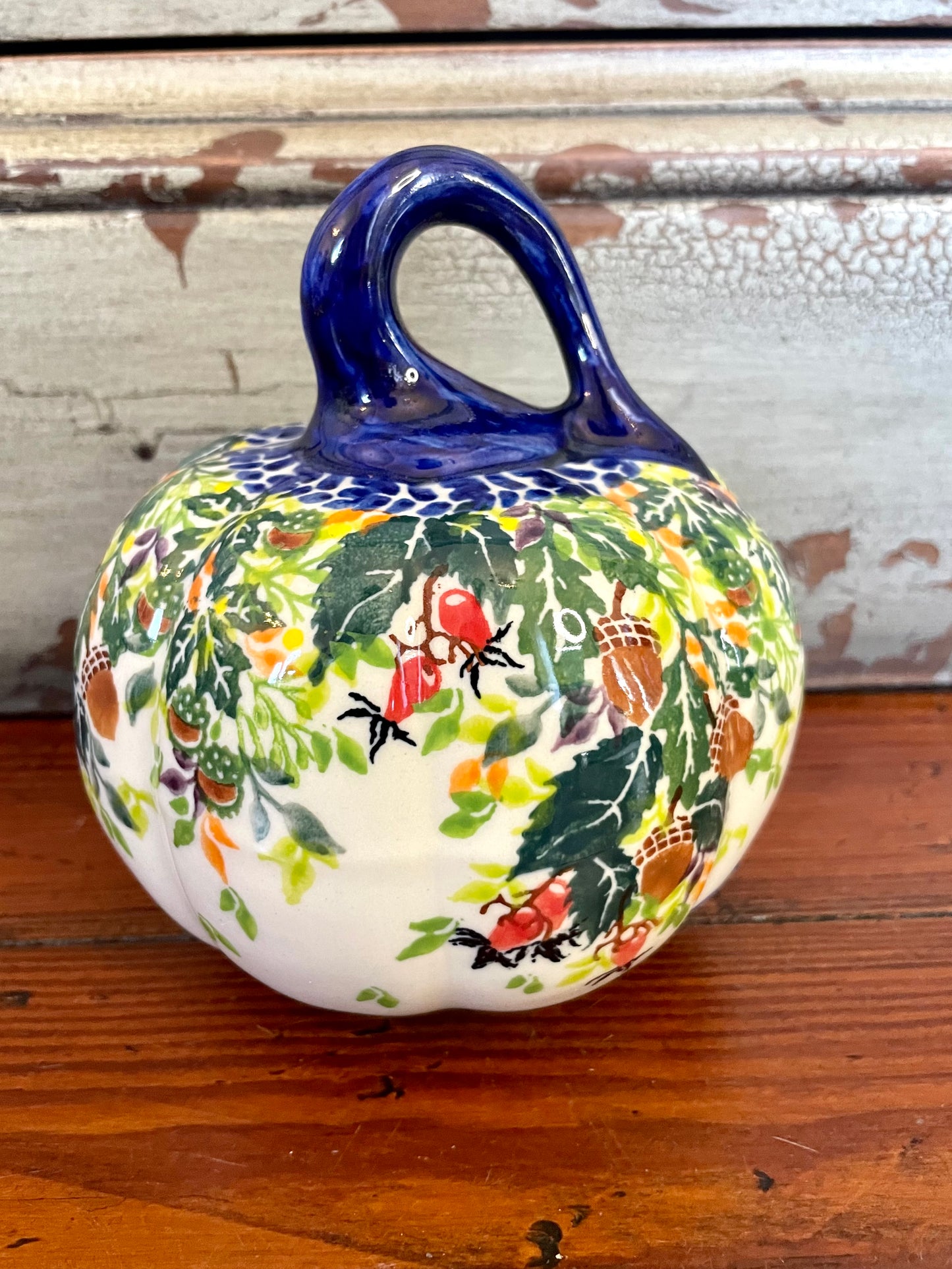Small Kalich Pumpkin