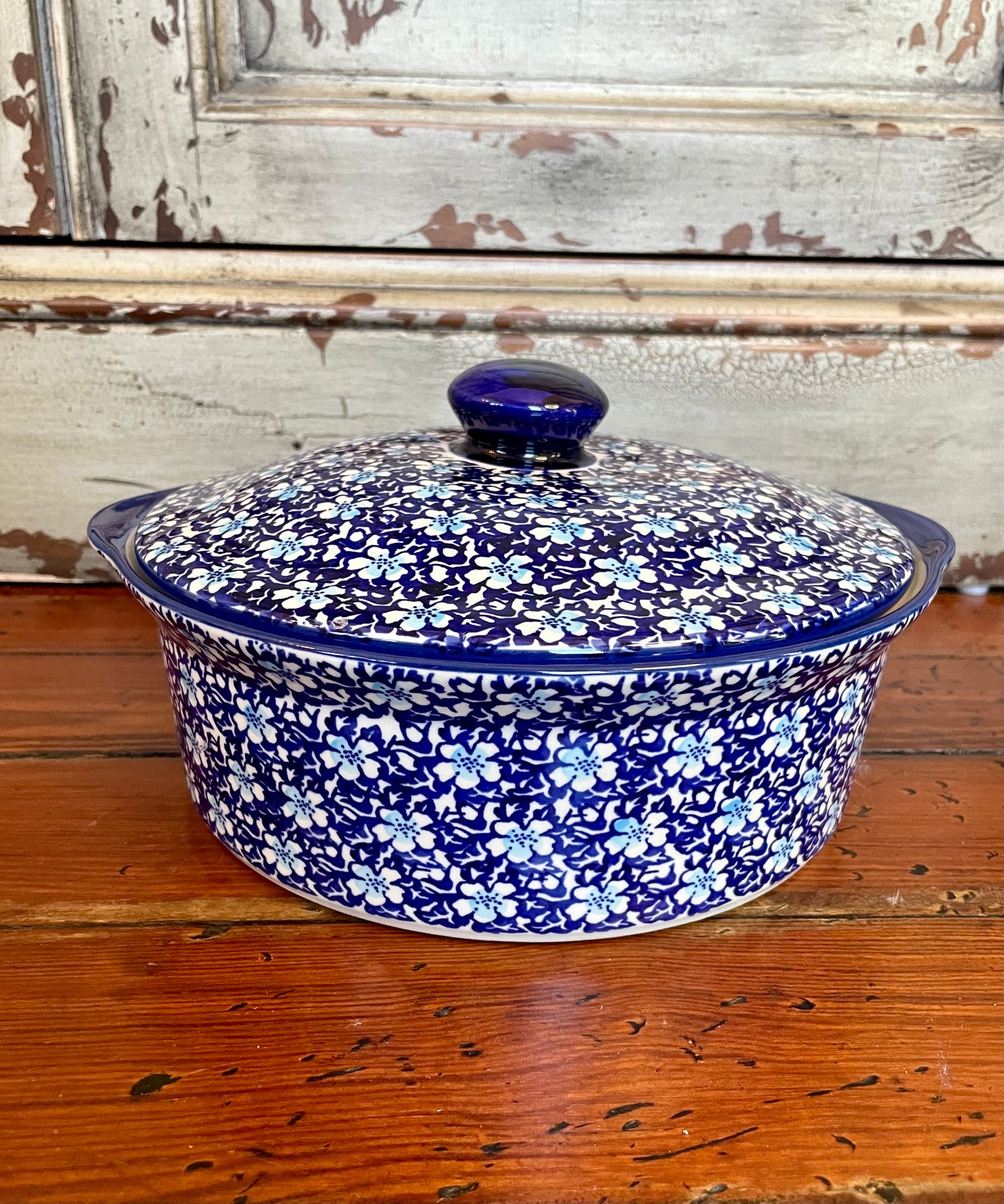 8” Baker With Lid
