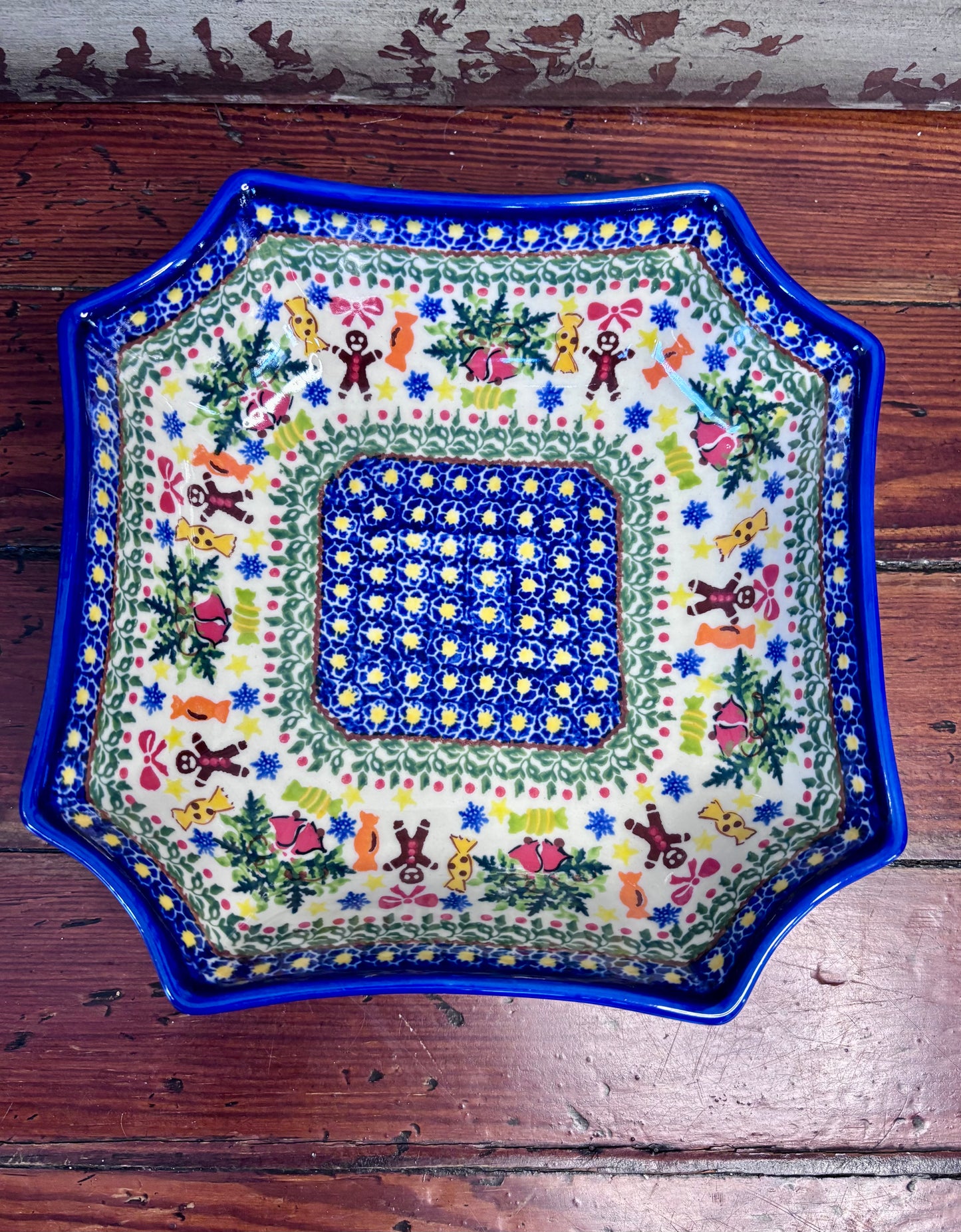 Octagonal Kalich Bowl