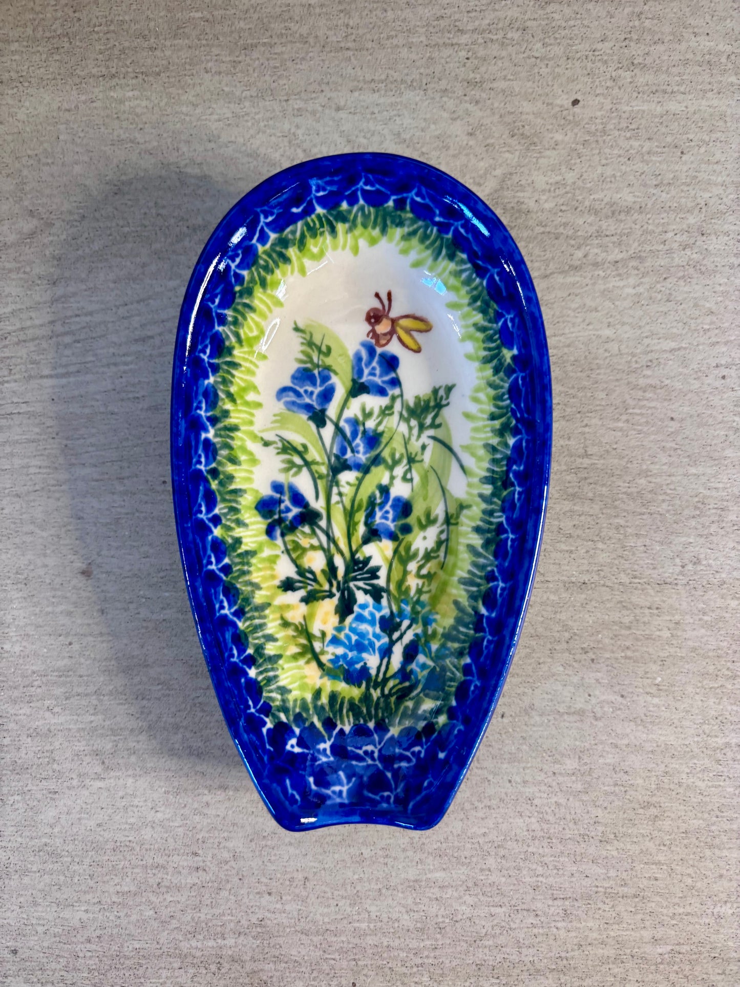 Elongated Spoon Rest