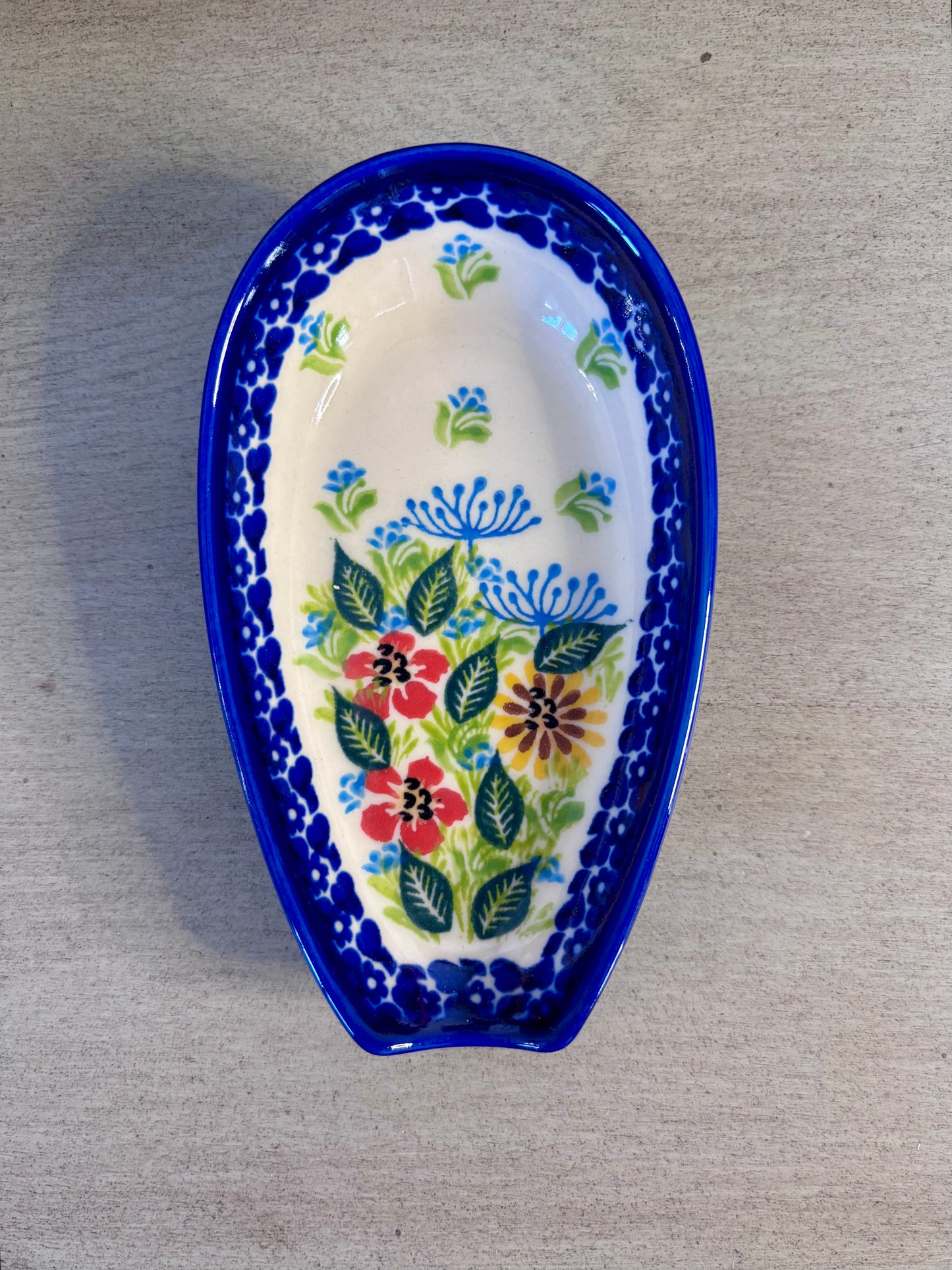 Elongated Spoon Rest