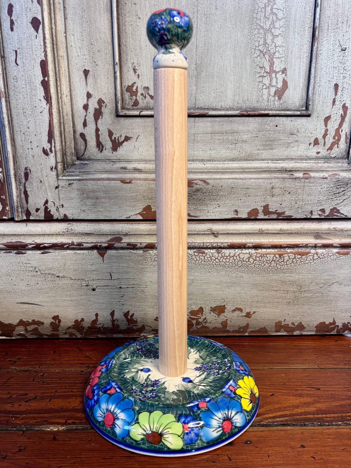 Kalich Paper Towel Holder