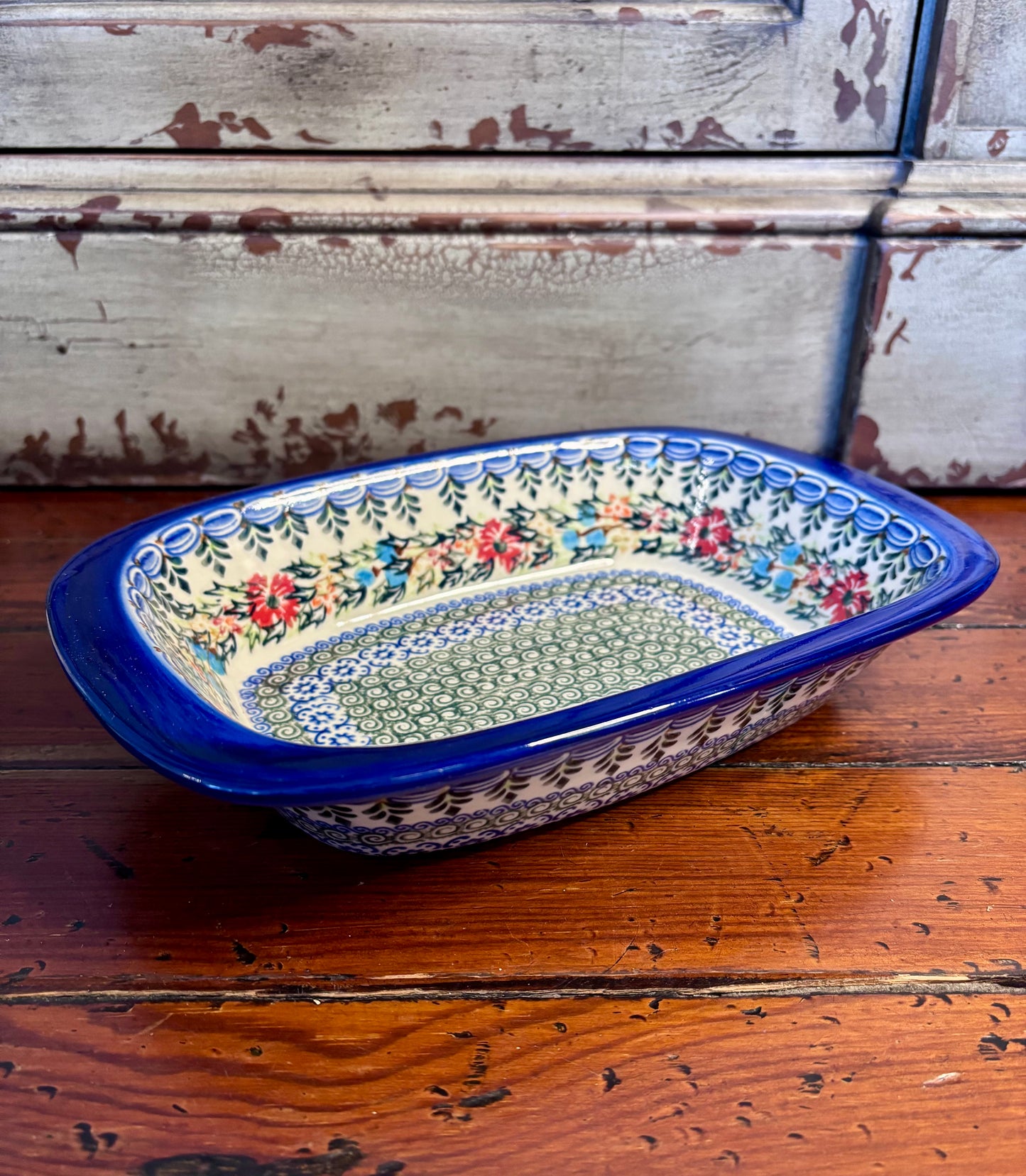 11” Unikat Rectangular Baky