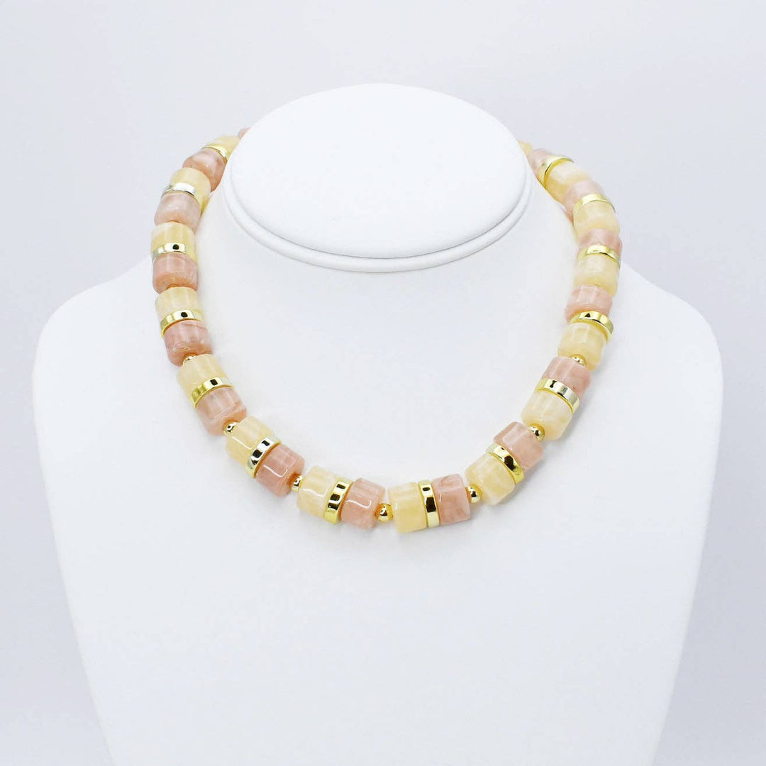 Chic Nude Necklace