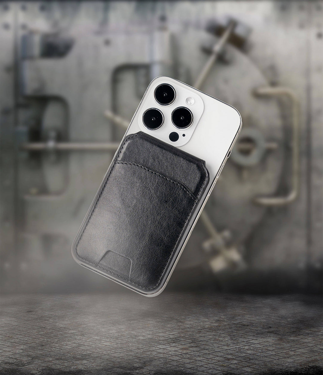 Brodeo Drive Spank Bank Magnetic Phone Wallet Open Stock