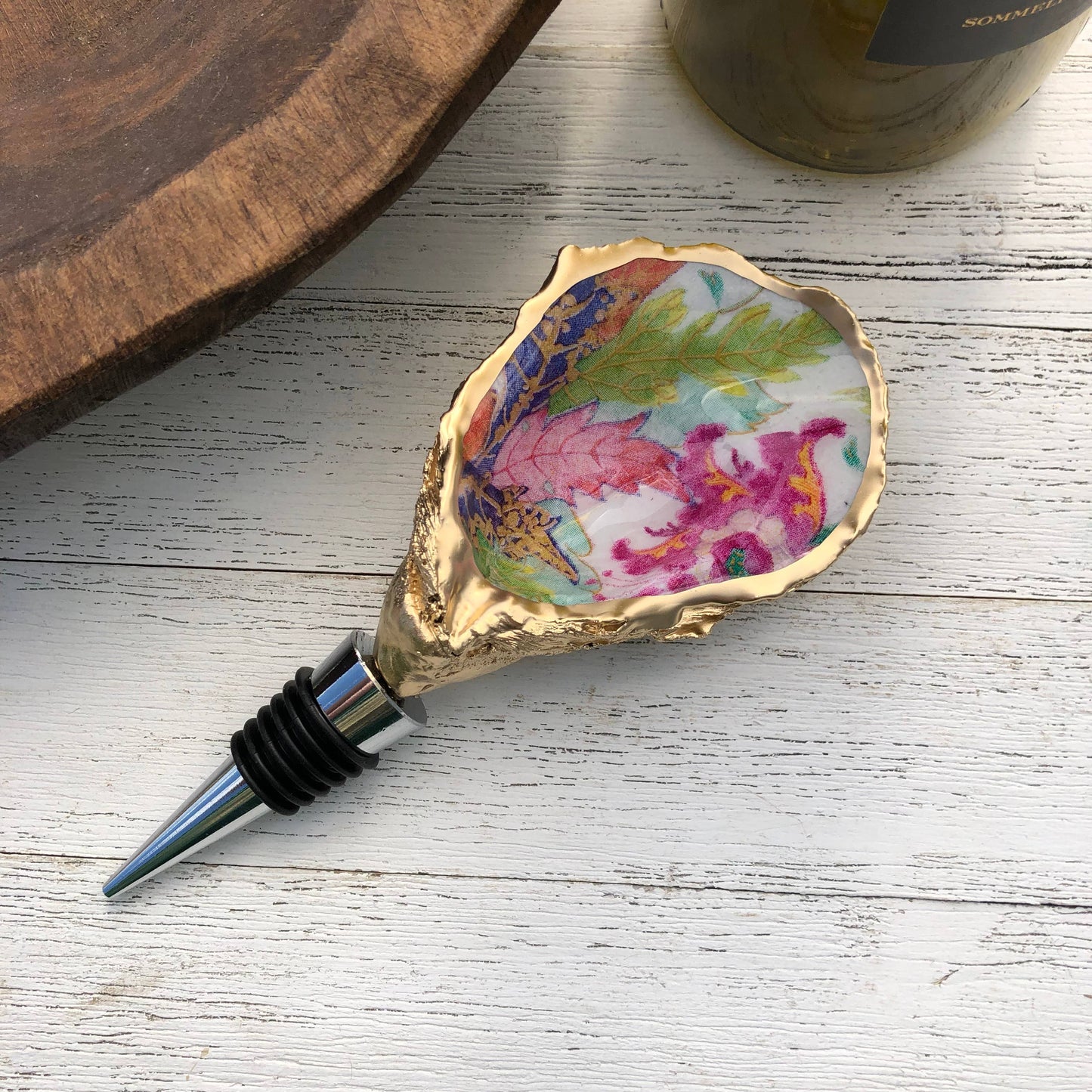 Oyster Wine Stopper--White Tobacco Leaf