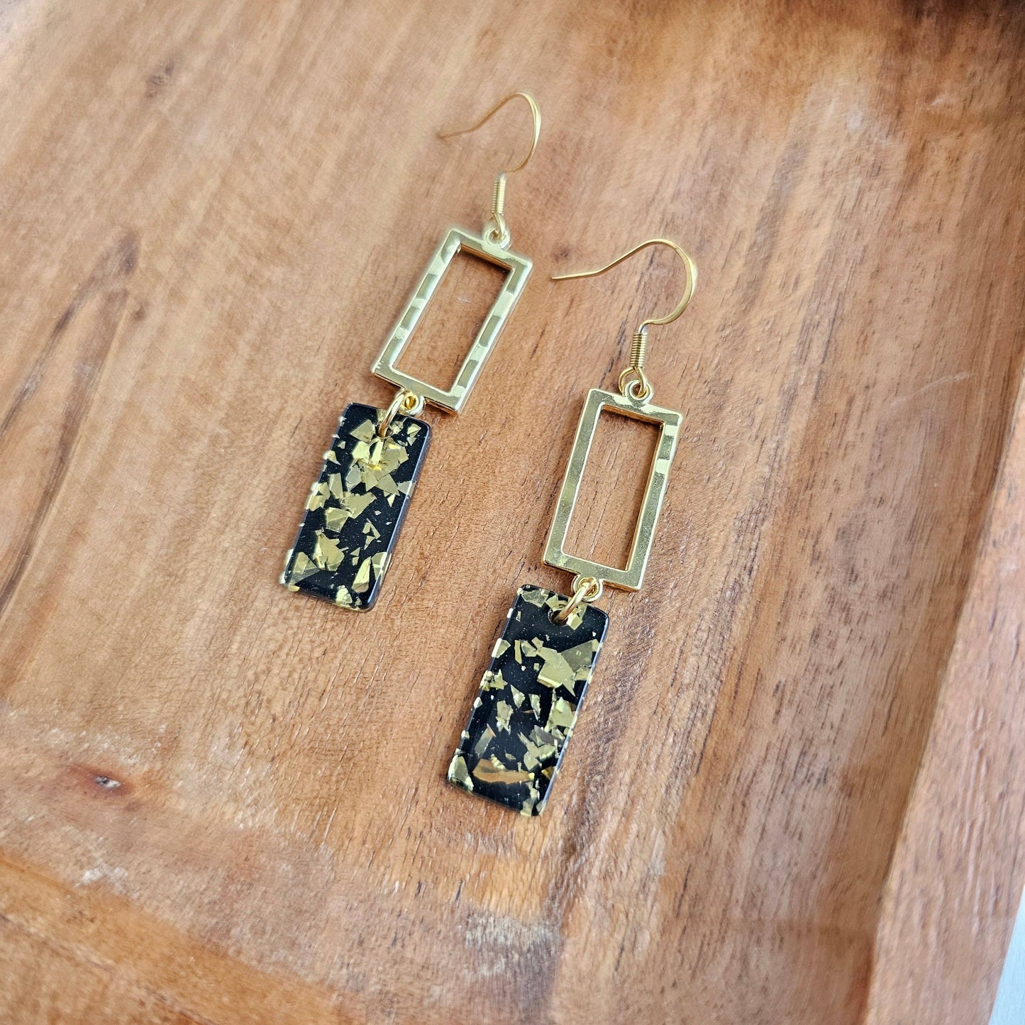 Raya Earrings - Black Gold Flake