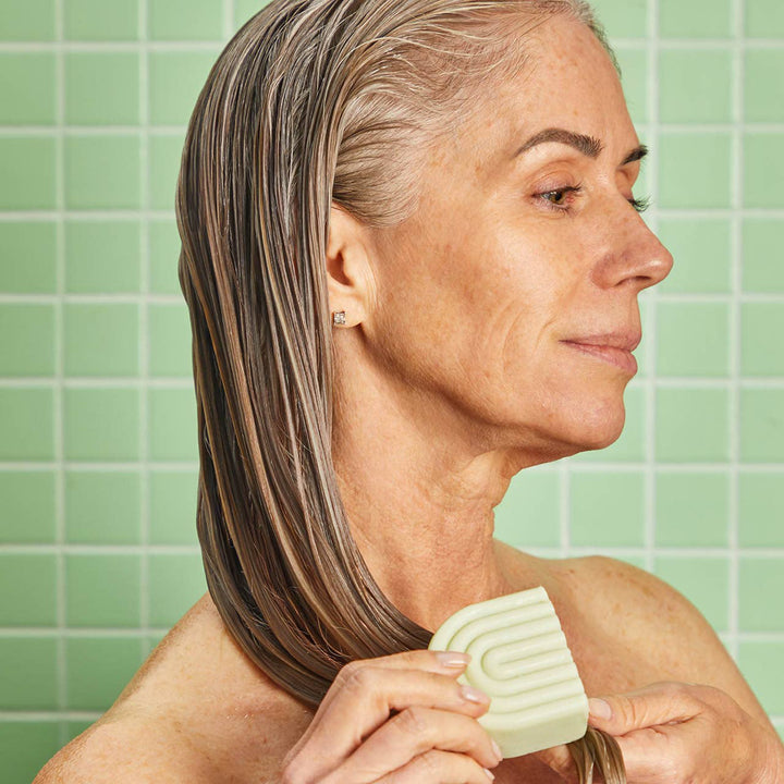 Tea Tree &amp; Mint Clarifying Solid Conditioner