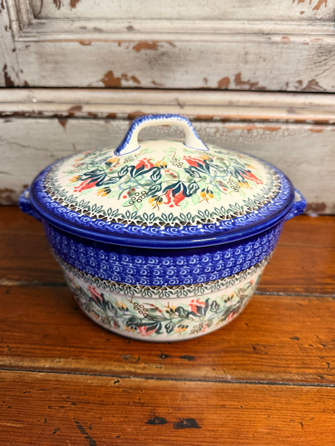 8” Round Unikat Baker w/ Cover