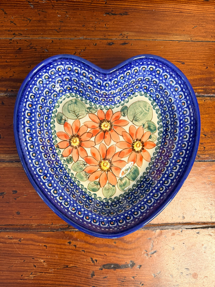 8” Unikat Heart Baker
