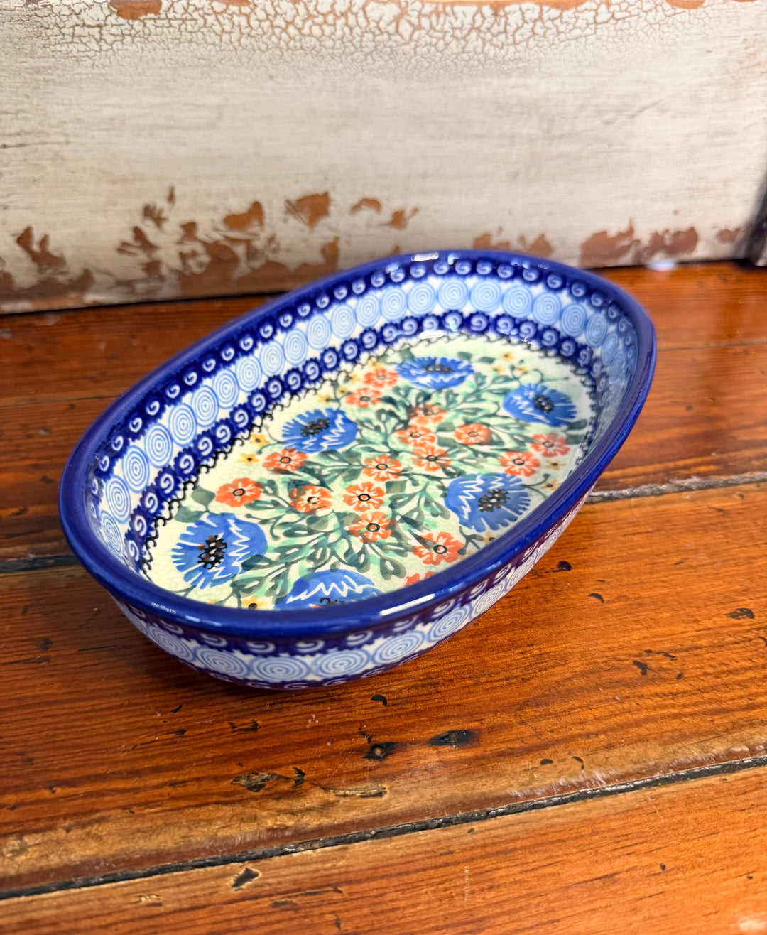 8” Oval Unikat Baker