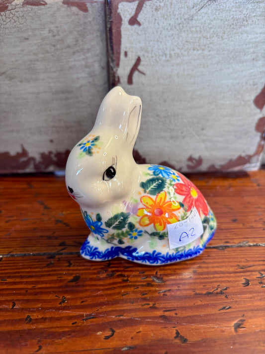 Kalich Bunny Figurine