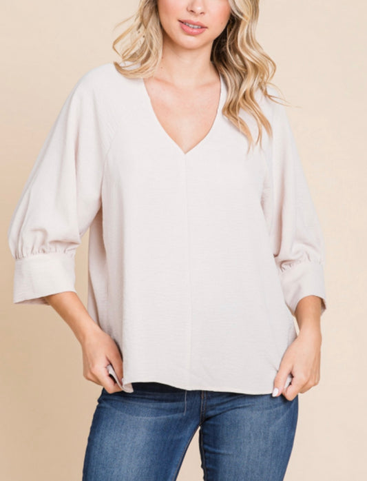 3/4 Sleeve Airflow Blouse