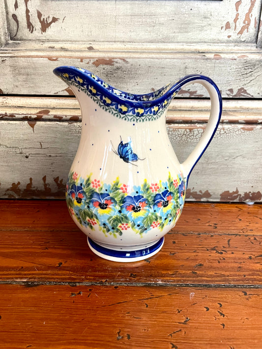 Kalich Pitcher