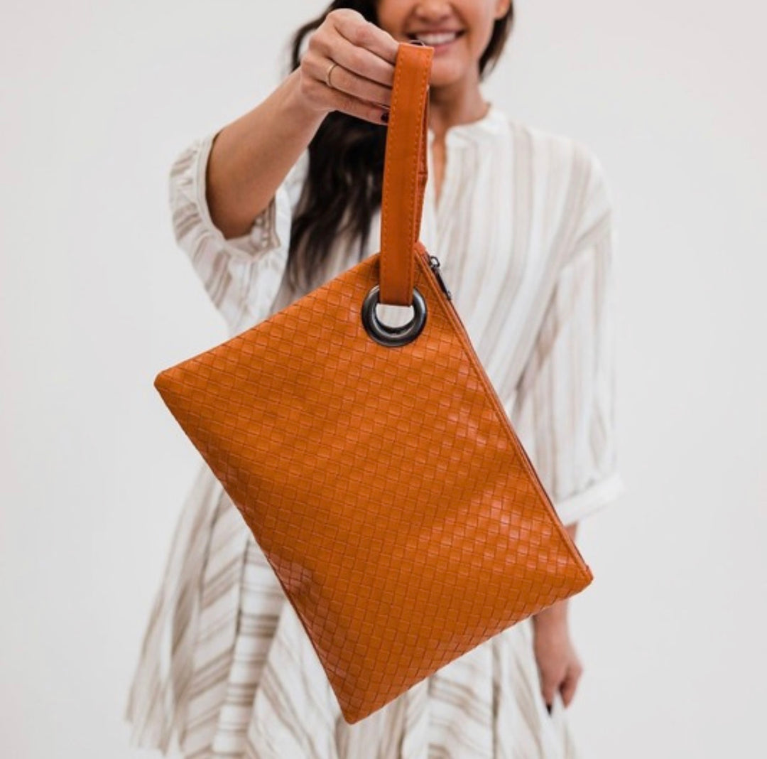 Oversized Clutch (4 colors)