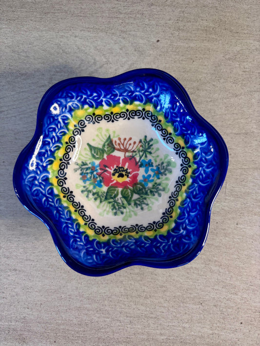 Kalich Flower Bowl