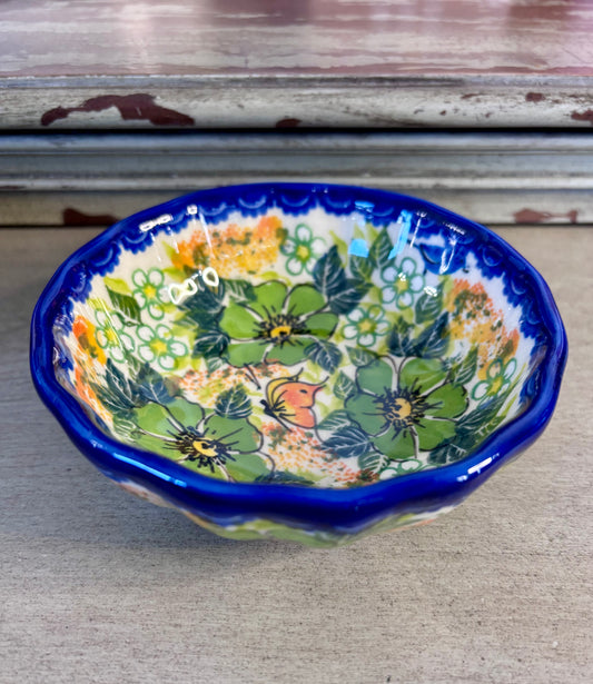 4.5” Scalloped Kalich Bowl