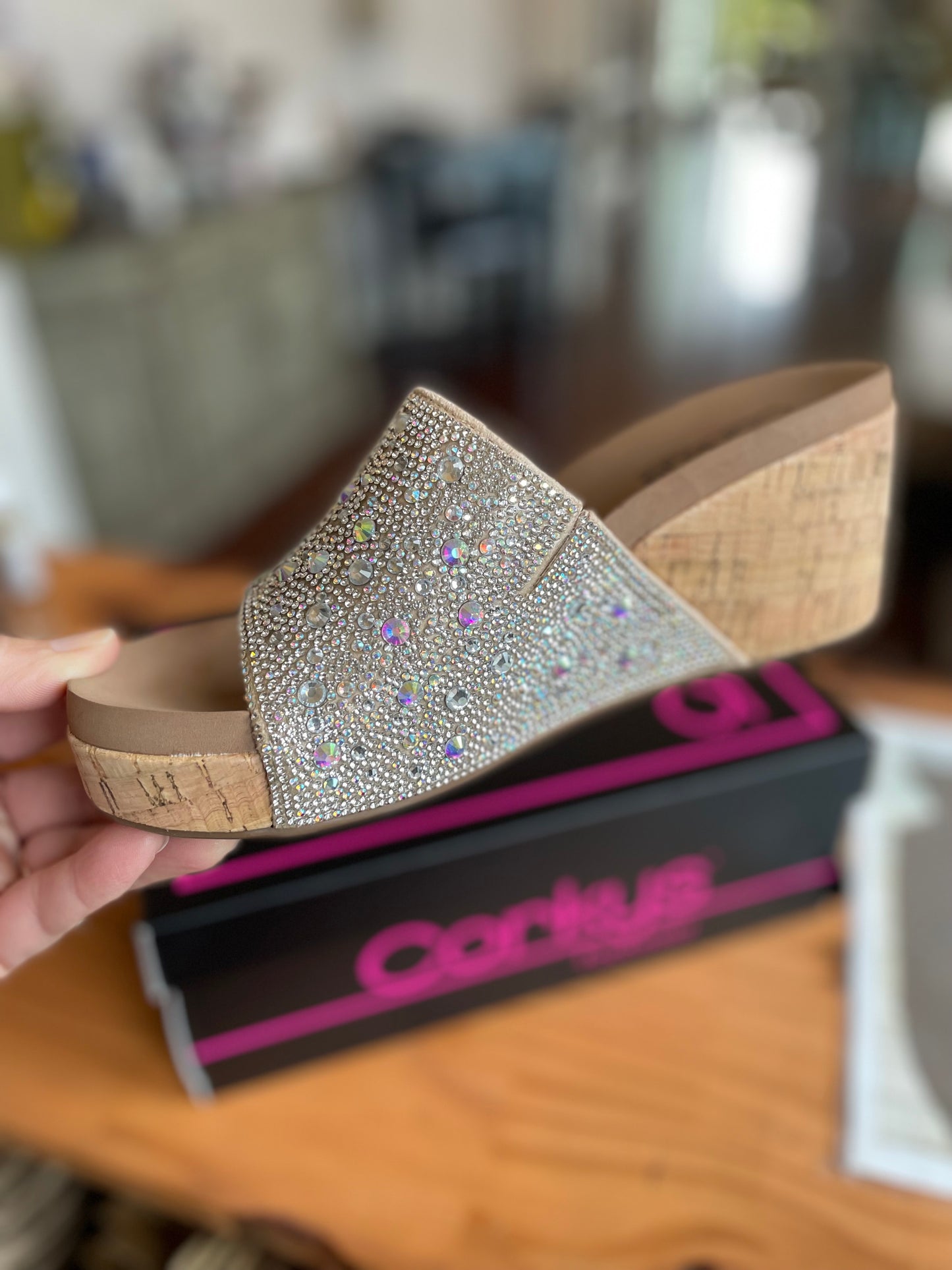 Corky’s Sunlight Wedge (2 options)