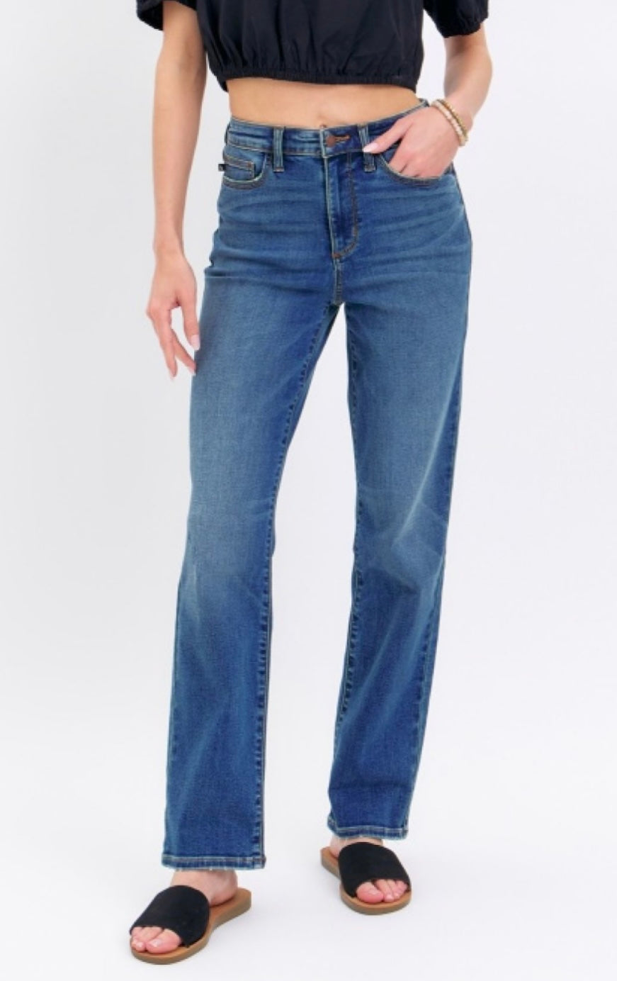 Judy Blue HW Straight Fit Jeans
