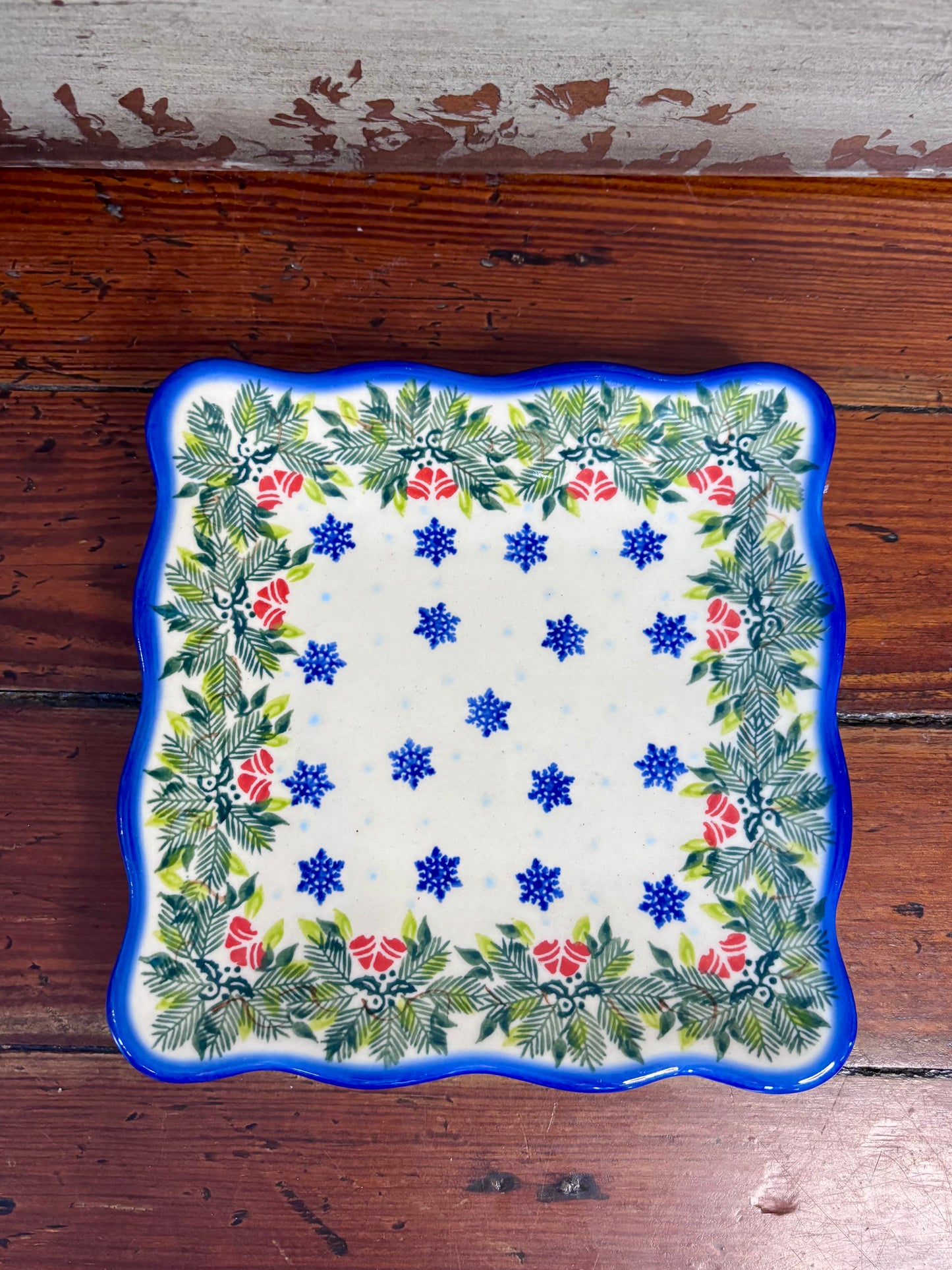 Ruffled Cookie Plate