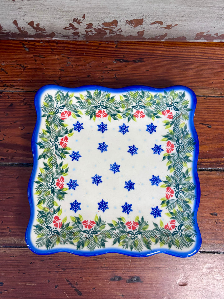 Ruffled Cookie Plate