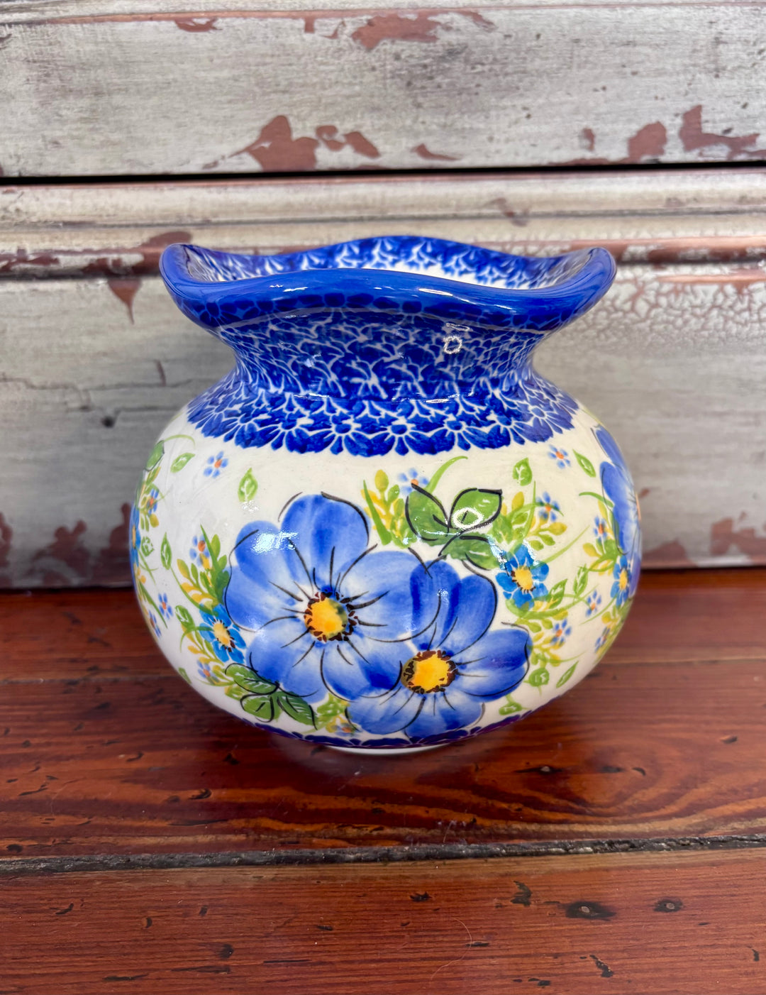 Kula Vase