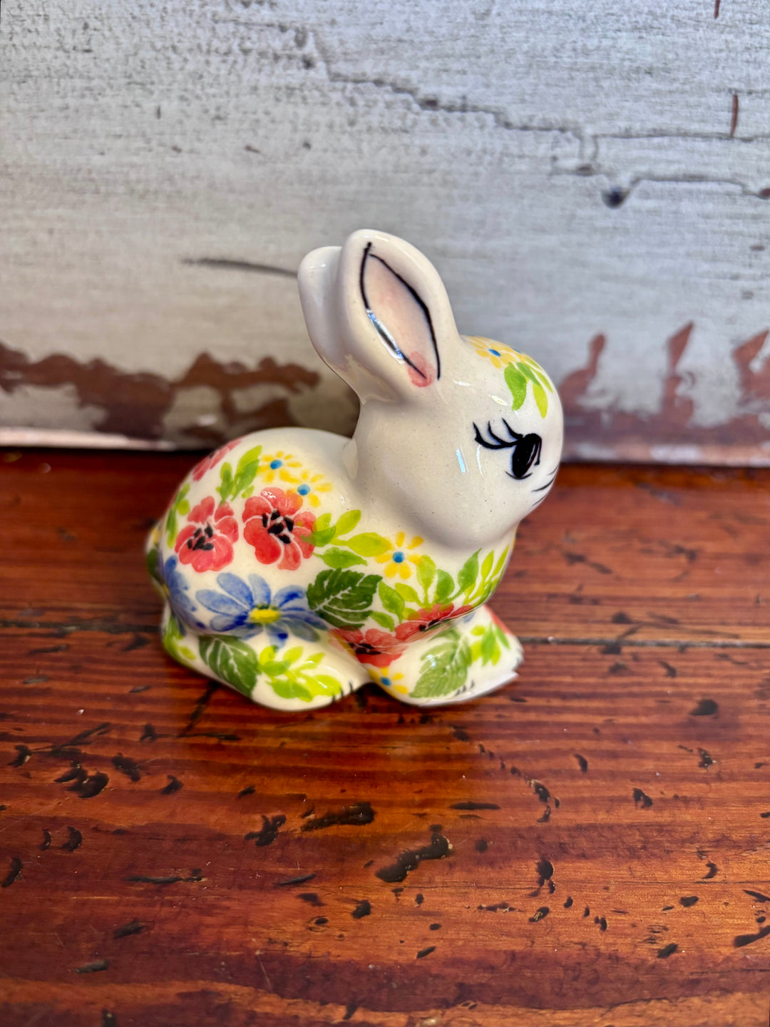 Kalich Bunny Figurine