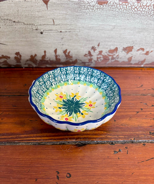 5” Scalloped Bowl