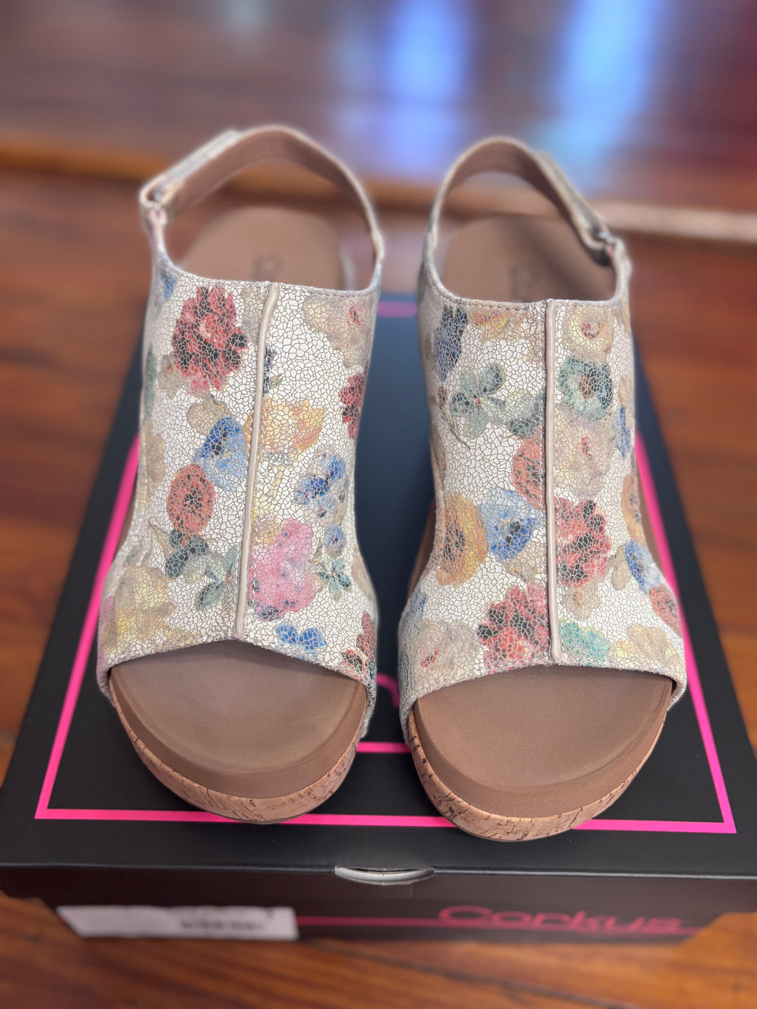 Corky’s Floral Carley