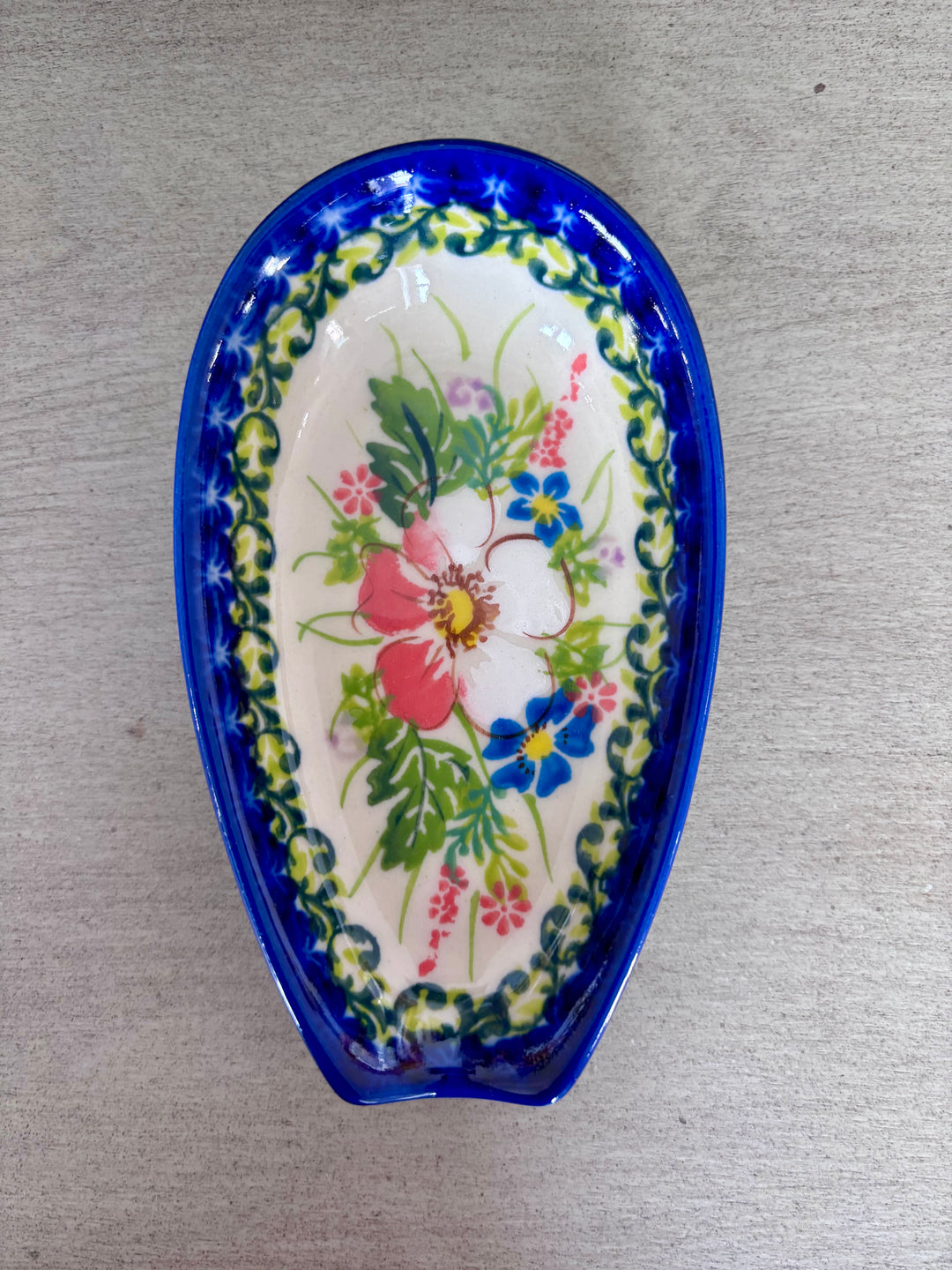 Elongated Spoon Rest