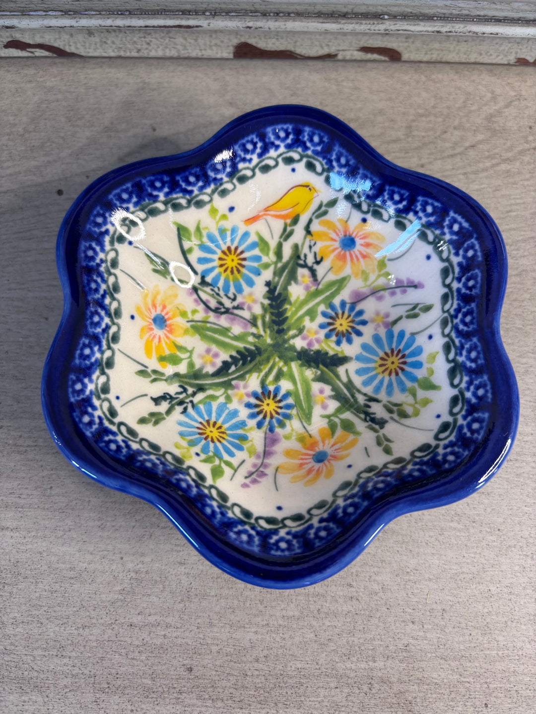 Kalich Flower Bowl