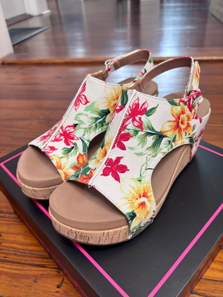 Corky’s White Floral Carley