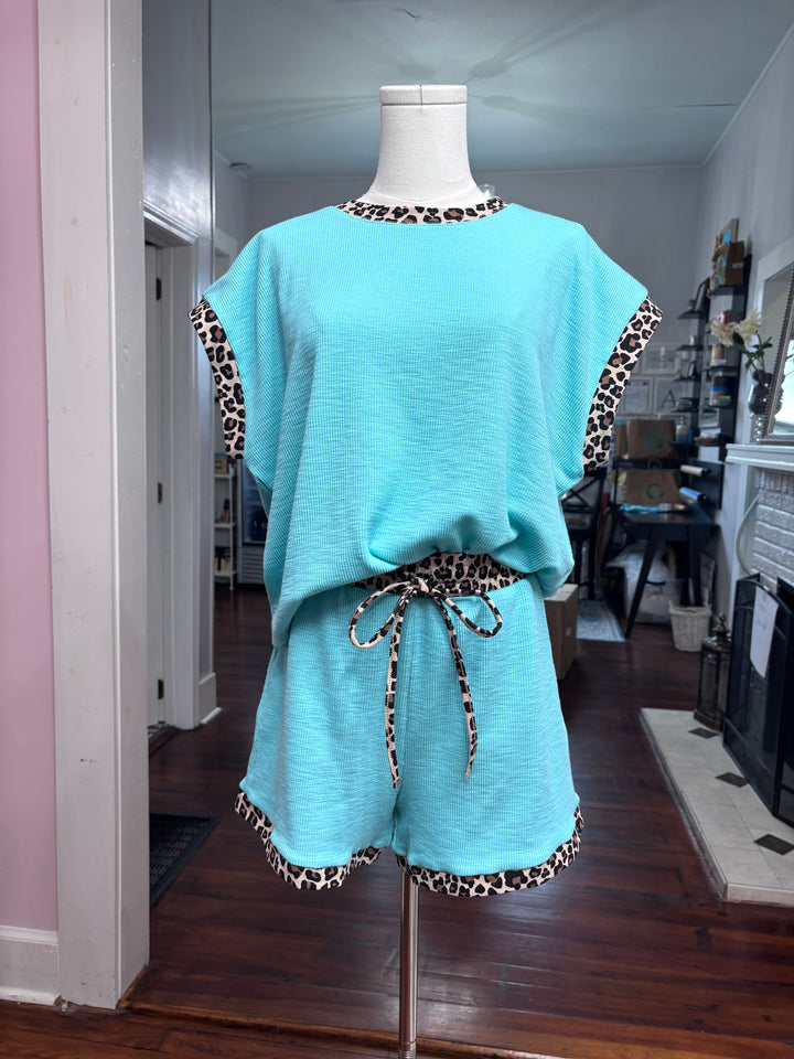 Leopard Trim Set