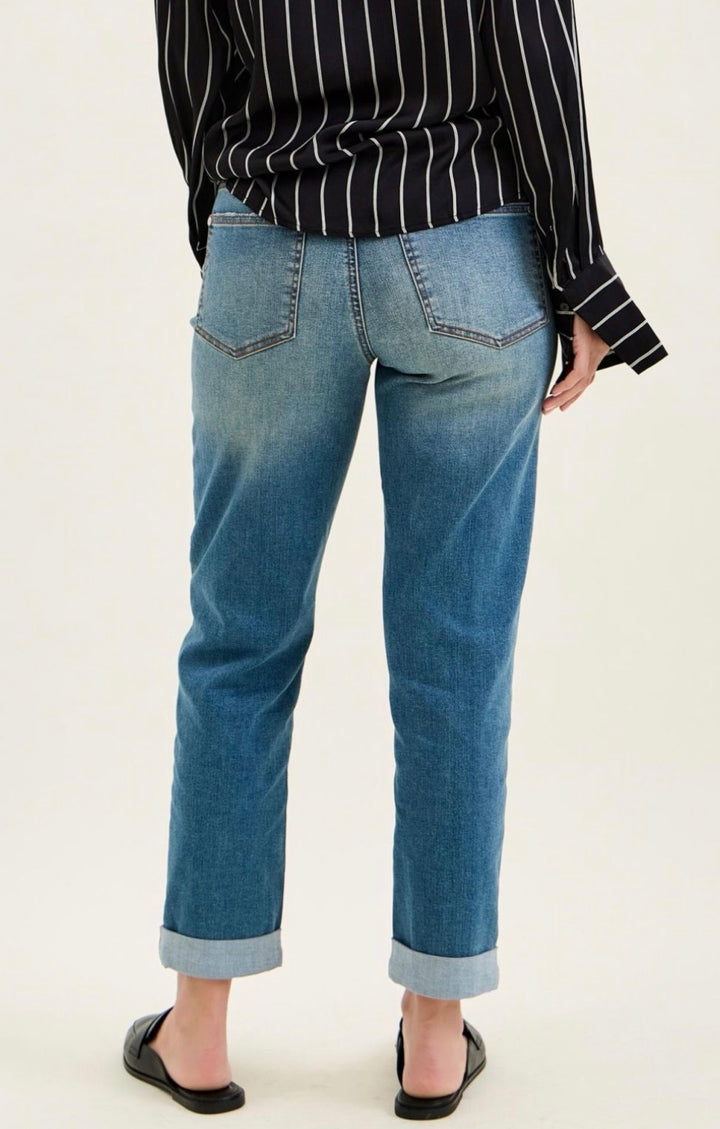 Too Cool for School Judy Blue Jeans
