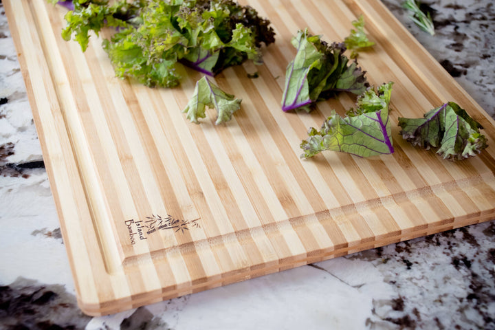 Honey Stripe Carving Board with Handle &amp; Gravy Groove